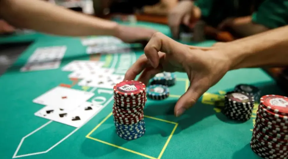A Detroit Casino Strike osztonzi a kanadai szerencsejatek turizmust a pokerterem jpg