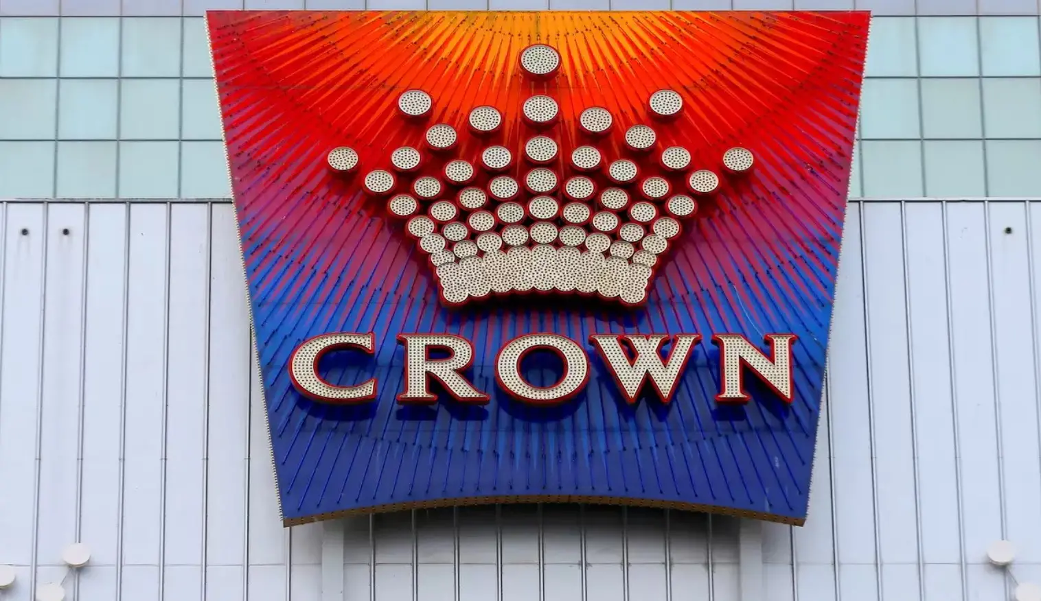 A Crown Resorts vezérigazgatóját belső vizsgálat után felmentették