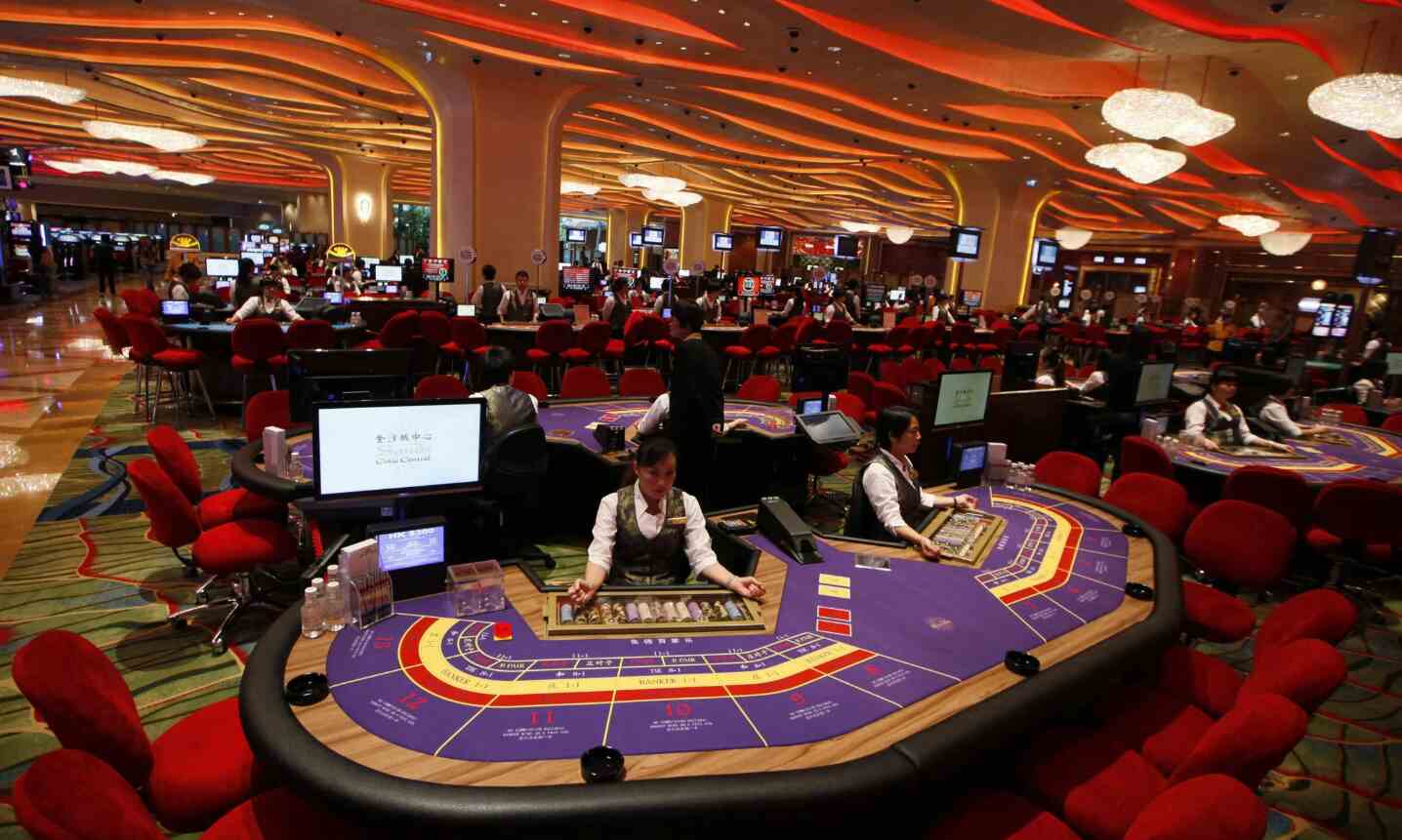 Makaó szerencsejáték-bevételei a turisták rohanása ellenére csökkentek februárban